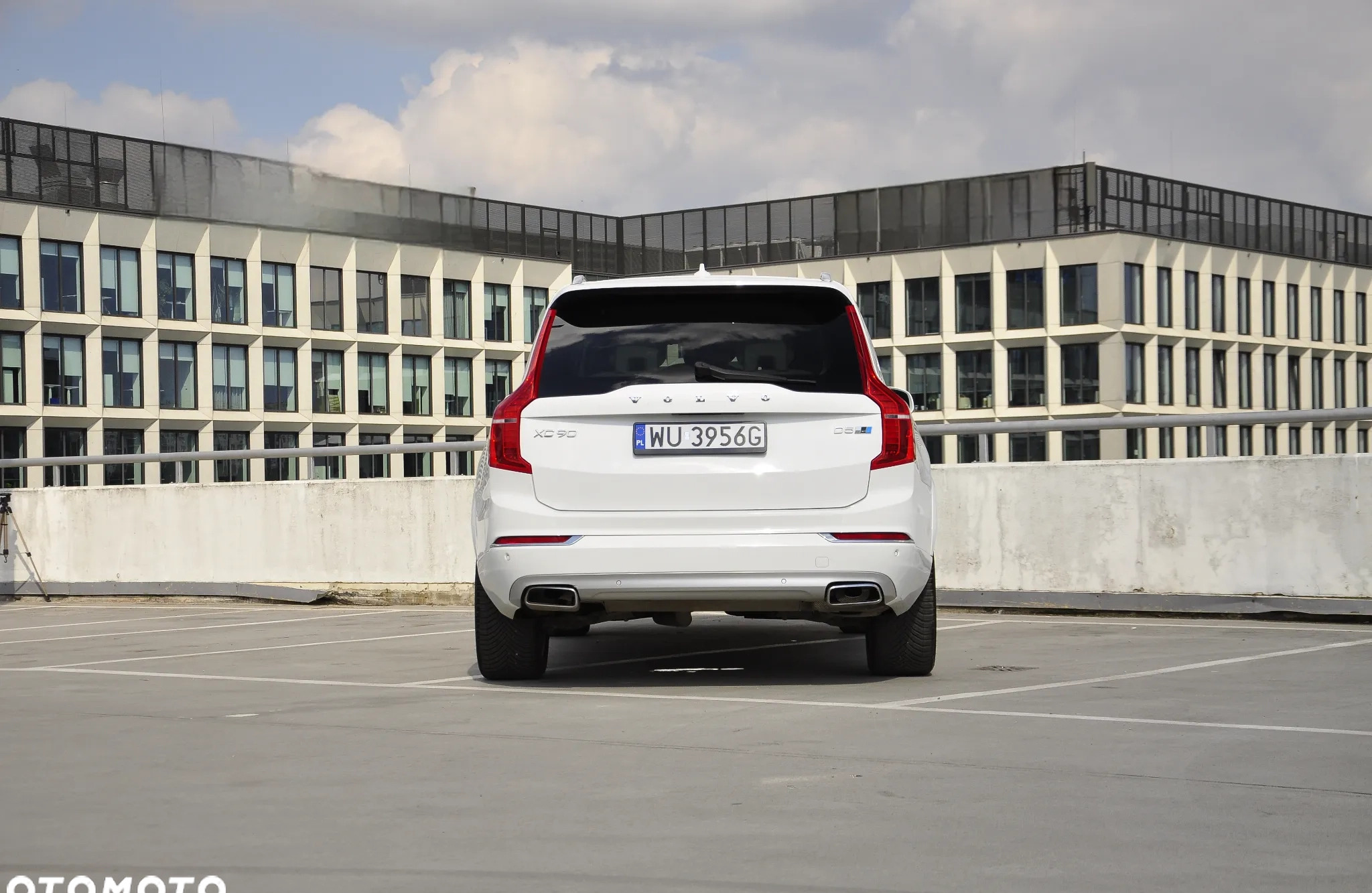 Volvo XC 90 cena 160000 przebieg: 198450, rok produkcji 2018 z Warszawa małe 67